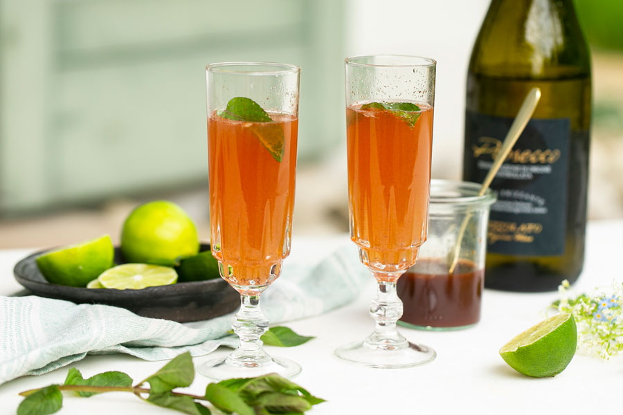 Limetten-Dattel-Spritz Limetten-Dattel-Spritz