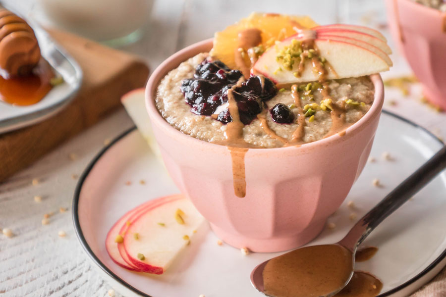 Frühstücksbowl mit Rapunzel Frühstücksbrei Basen-Balance Frühstücksbowl mit Rapunzel Frühstücksbrei Basen-Balance