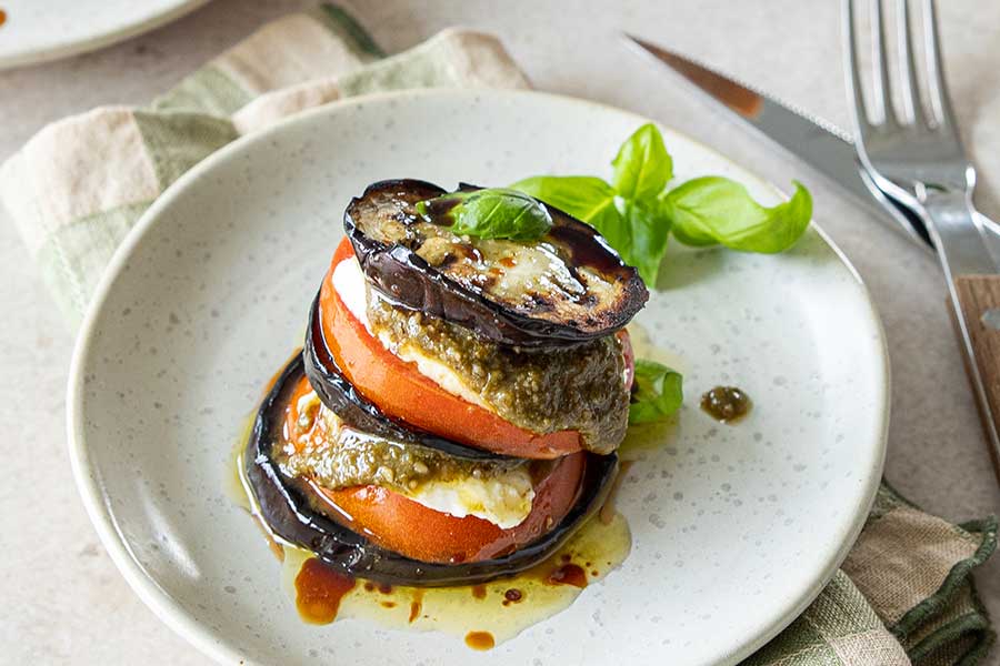 Auberginen-Caprese-Burger Auberginen-Caprese-Burger