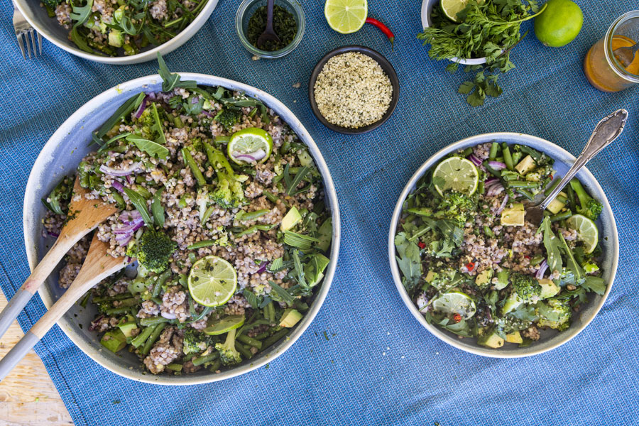 Asiatischer Buchweizen-Salat mit Brok... Asiatischer Buchweizen-Salat mit Brok...