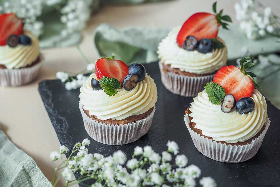 Cupcakes mit Tonka-Buttercreme