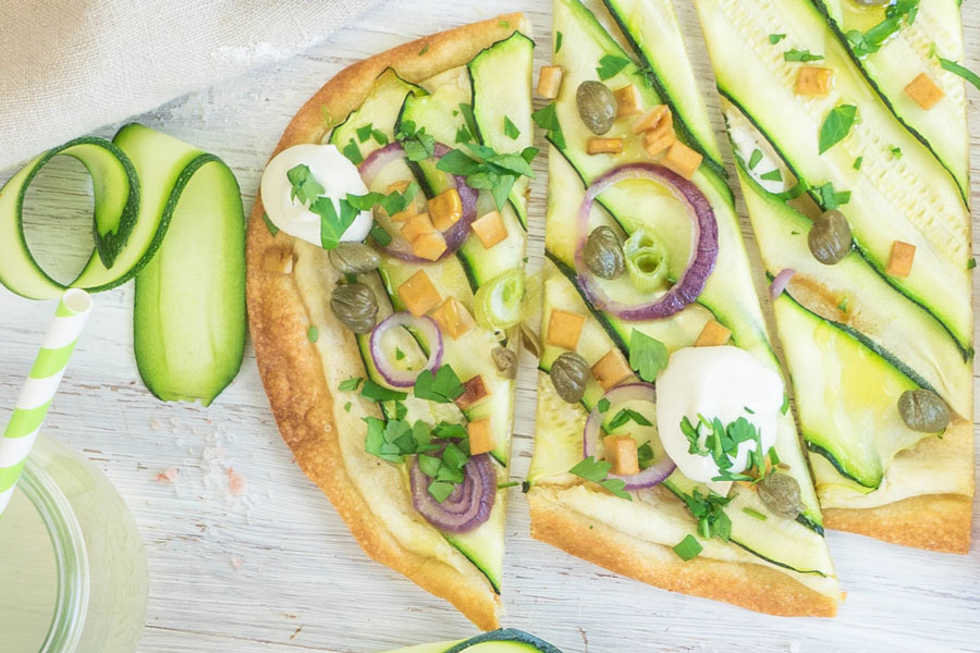 Flammkuchen, herzhaft Flammkuchen, herzhaft