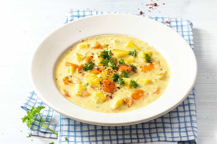 Kartoffelsuppe mit Mandelmus Kartoffelsuppe mit Mandelmus
