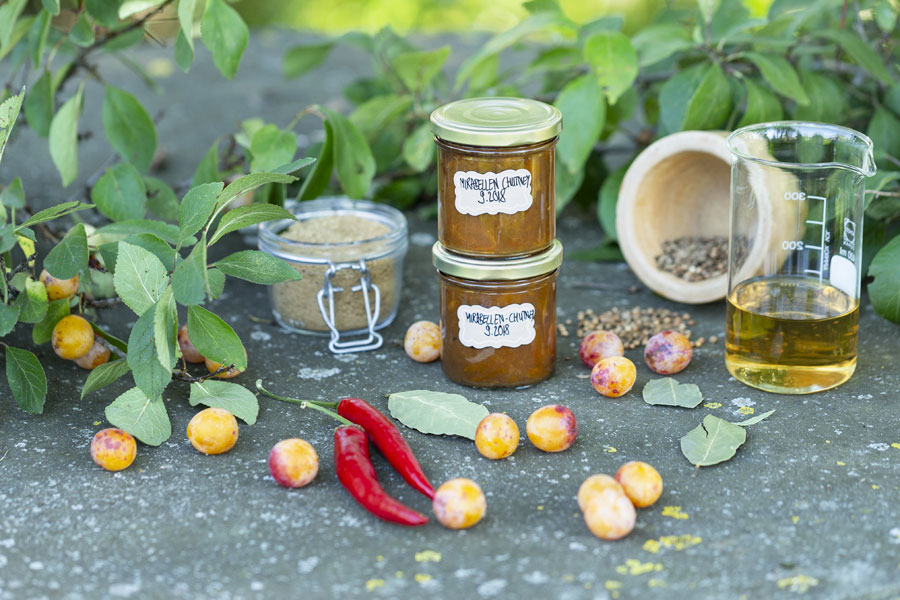 Mirabellen Chutney mit Lorbeer Mirabellen Chutney mit Lorbeer