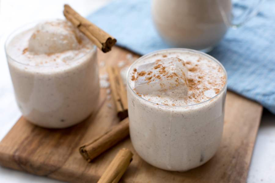 Einfache Horchata mit Reis und Zimt Einfache Horchata mit Reis und Zimt