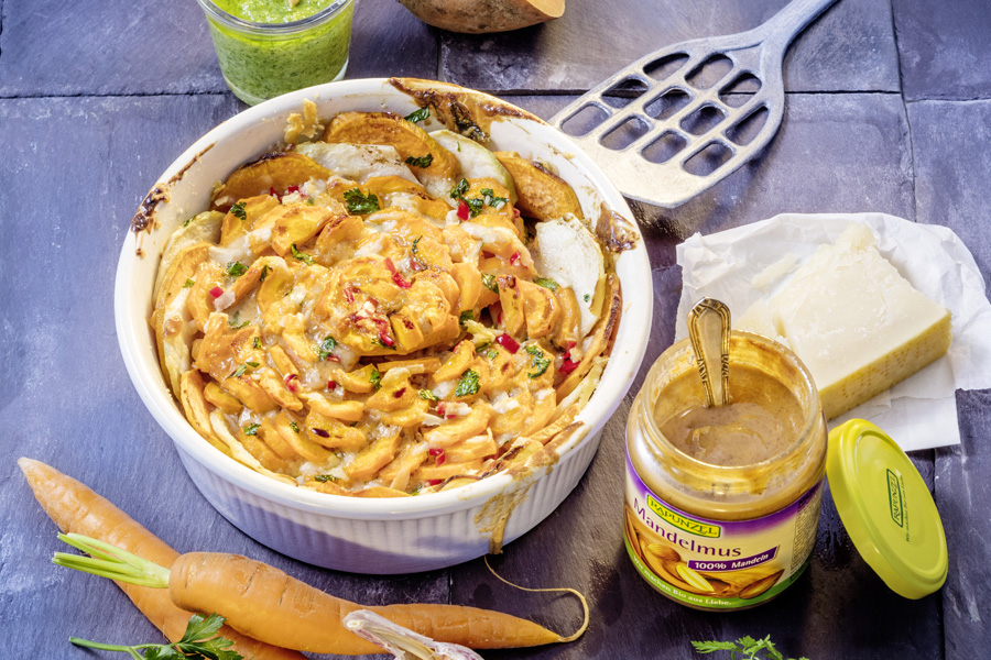 Süßkartoffel-Gratin mit Kerbel-Pesto Süßkartoffel-Gratin mit Kerbel-Pesto