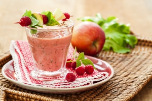 Himbeer-Papaya Smoothie, rot