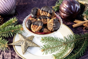 Bärentatzenmit Chia und Datteln