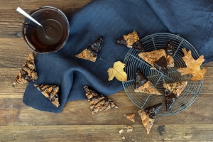 Nussecken aus Vollkorn mit Kokosöl