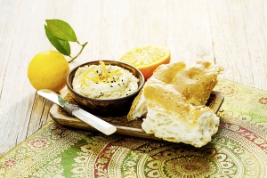 Hummus mit Orangen
