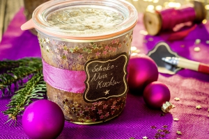 Schoko-Nuss-Kuchen im Glas