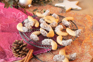 Vanille-Kipferl mit Cashew