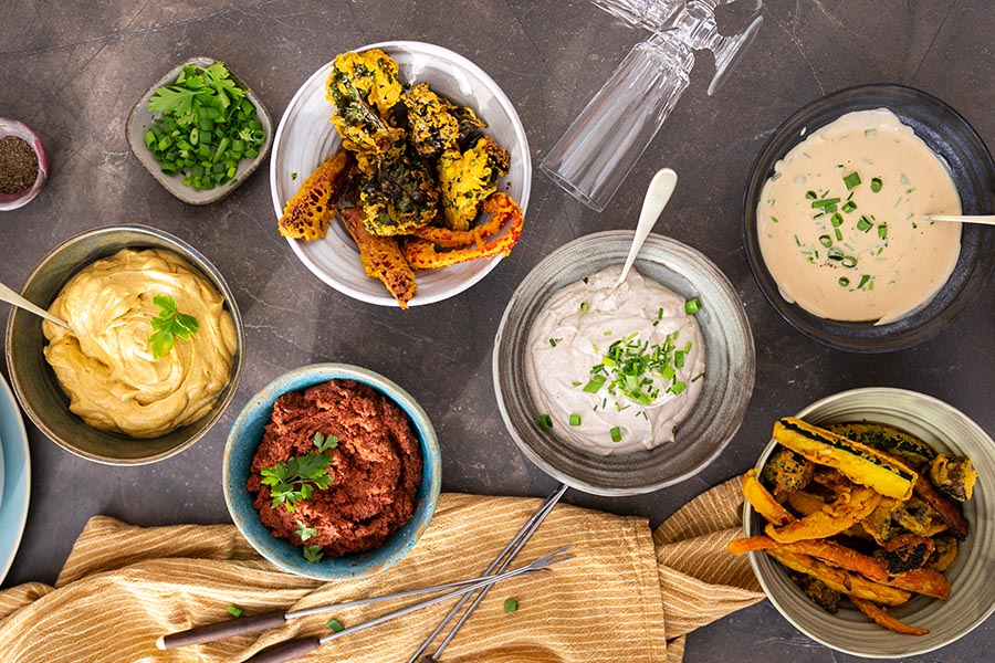 Tolle Veggie-Ideen für euer Silvester-Fondue! Lasst euch inspirieren. Tolle Veggie-Ideen für euer Silvester-Fondue! Lasst euch inspirieren.
